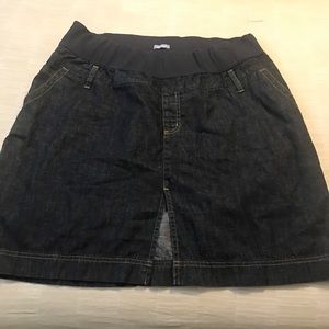 🍼Cute GAP maternity jean skirt size 18 stretch🍼